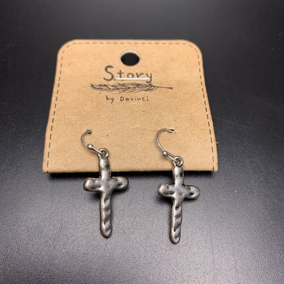 Hammered Cross Earrings Silver Tone Drop Dangle Hook Story by Davinci Pierced - Picture 2 of 6